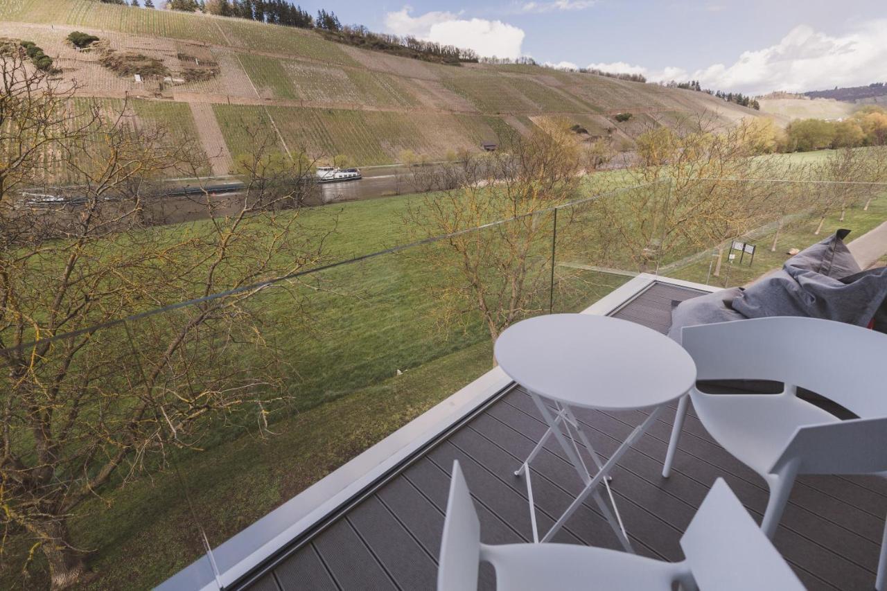 Steillage - Design Moselsuiten Mit Panoramablick Und Spa برونبيبيرغ المظهر الخارجي الصورة