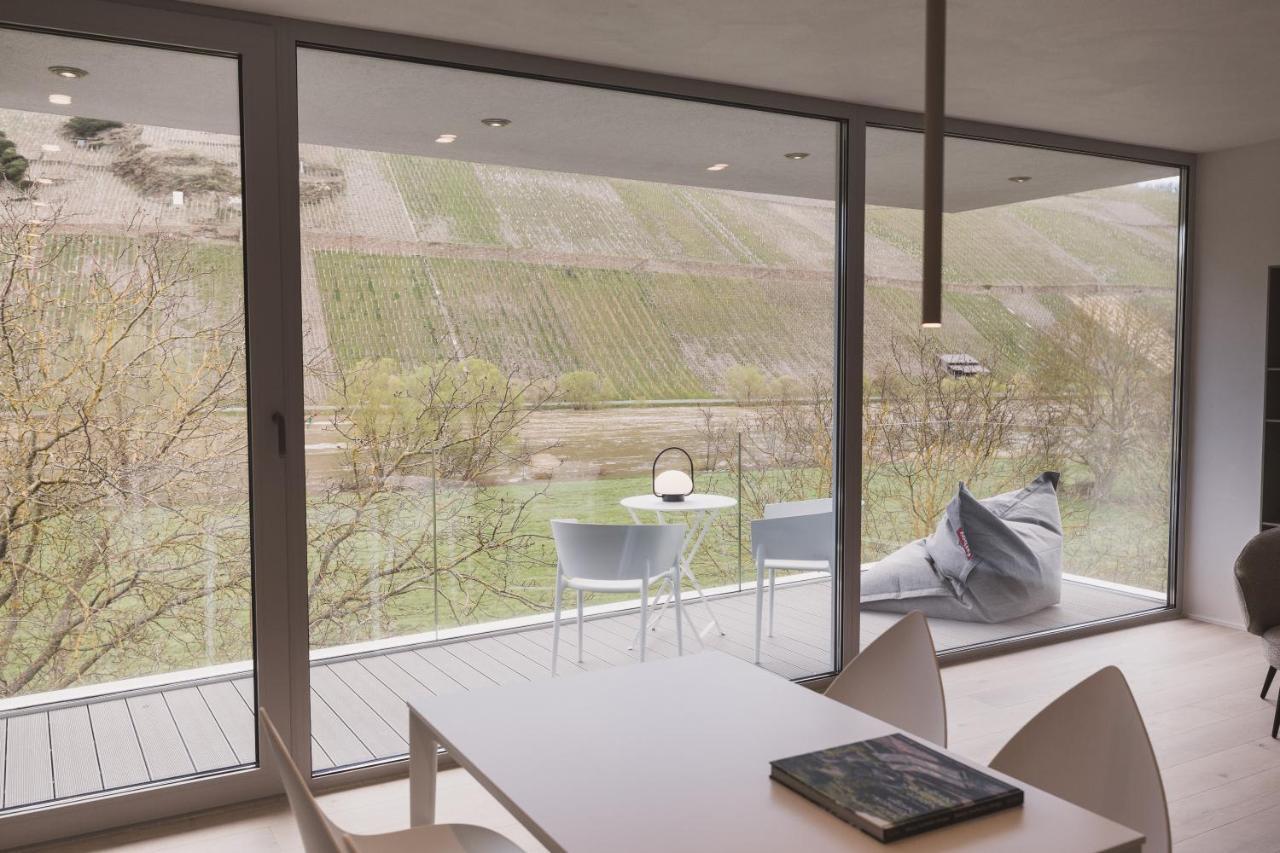 Steillage - Design Moselsuiten Mit Panoramablick Und Spa برونبيبيرغ المظهر الخارجي الصورة